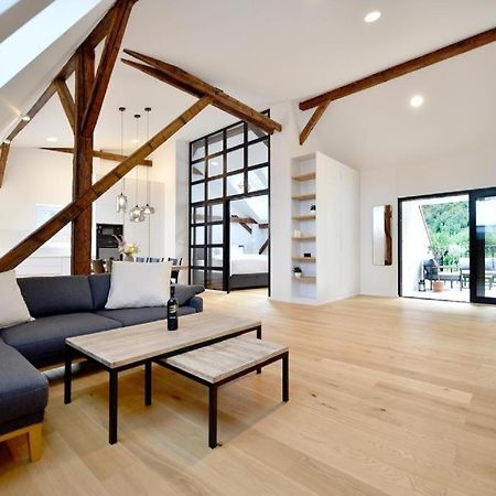 Apartman 1901 เตร็นชีน ภายนอก รูปภาพ